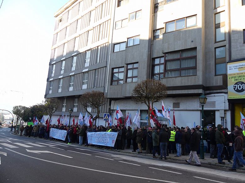 2017-12-04 ILp tarifa electrica galega 003.jpg